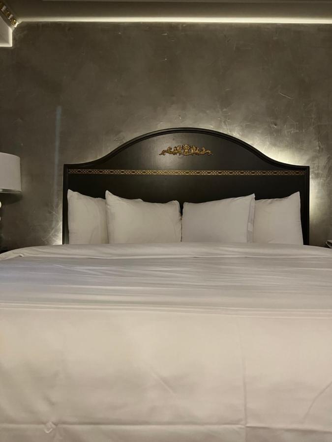 נוריסטאון Chateau Suites מראה חיצוני תמונה